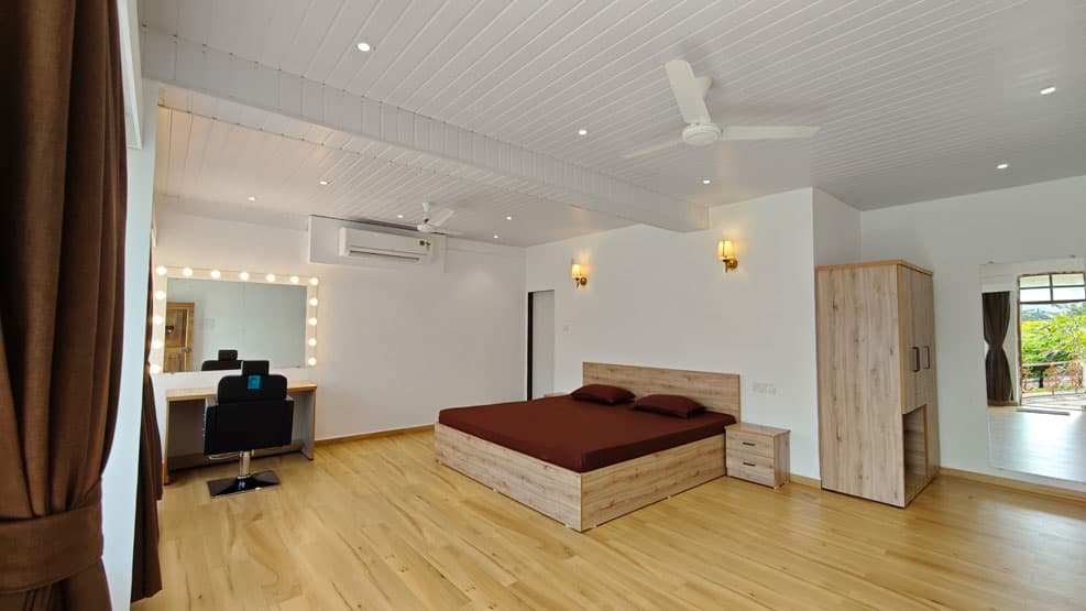 Signature Room Interior